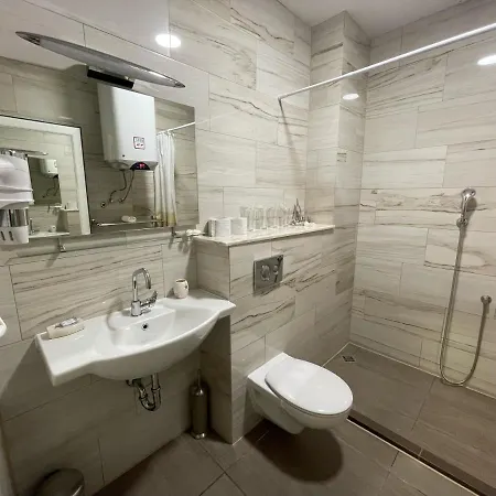 De Luxe Burgas, Center * Burgas City